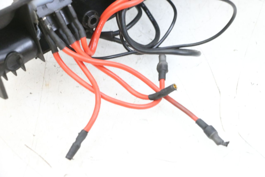 photo de PARTE INFERIORE SINISTRA DEL TELAIO DUALTRON VICTOR LIMITED 1