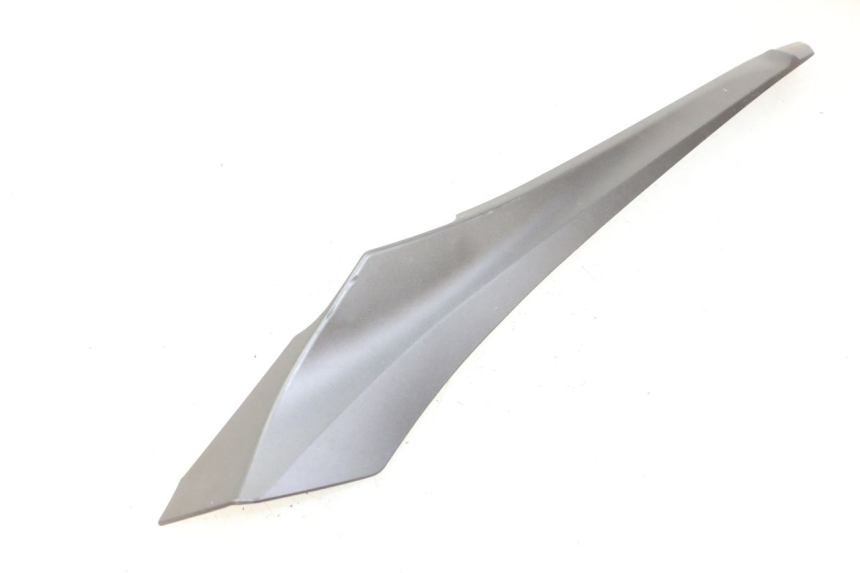 photo de SOTTOPEDANA SINISTRA YAMAHA XMAX X-MAX 125 (2021 - 2025)