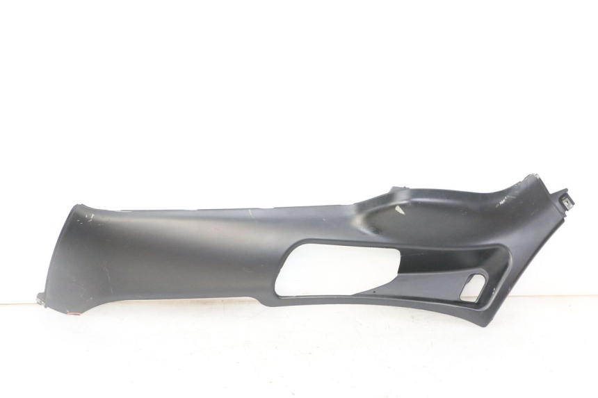 photo de BASSO DELLA SCATOLA SINISTRA PIAGGIO XEVO - X EVO 125 (2007 - 2016)