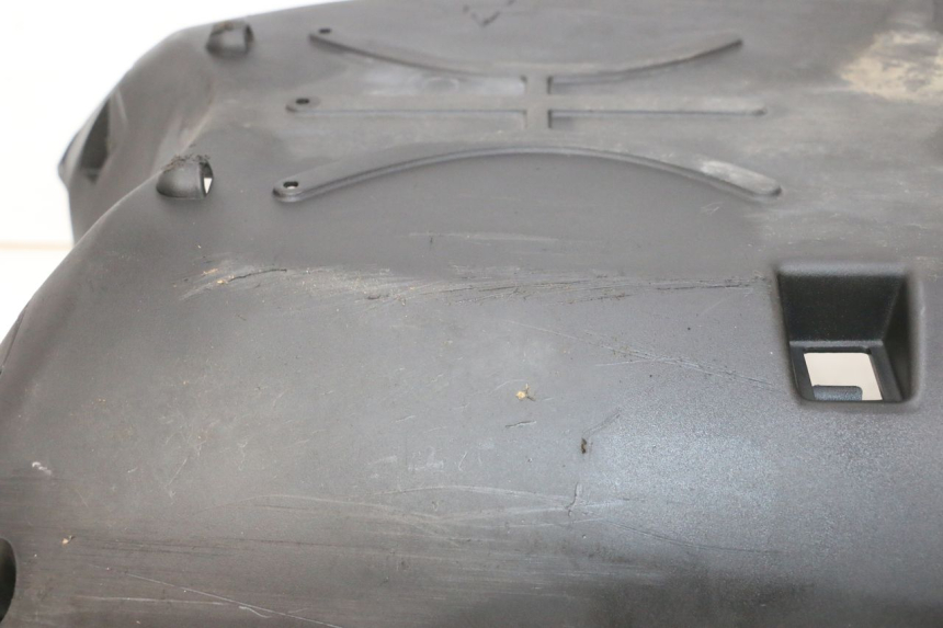 photo de Fondo cassa SYM ORBIT 2 50 (2008 - 2014) - Stato della superficie e materiale