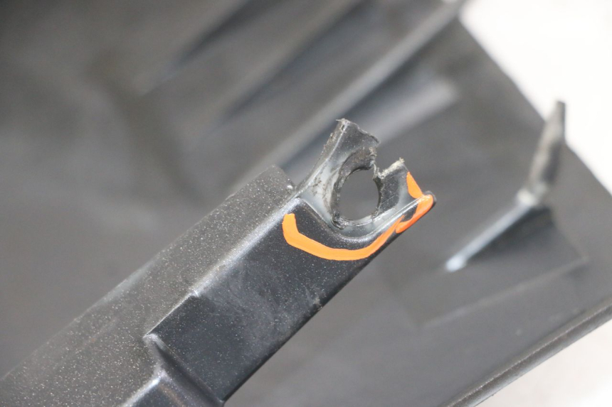 photo de SOTTOPEDANA PEUGEOT SATELIS 125 (2013 - 2018)