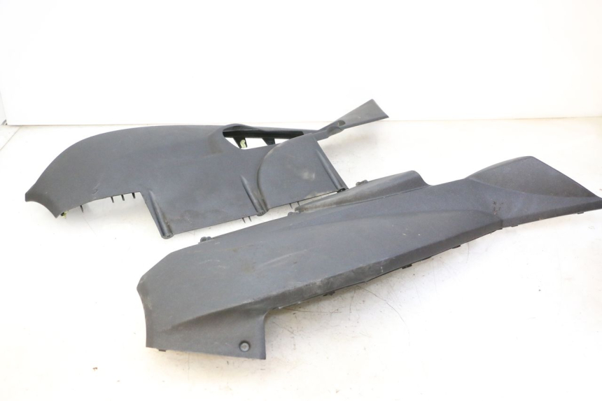 photo de SOTTOPEDANA PEUGEOT SATELIS 125 (2013 - 2018)