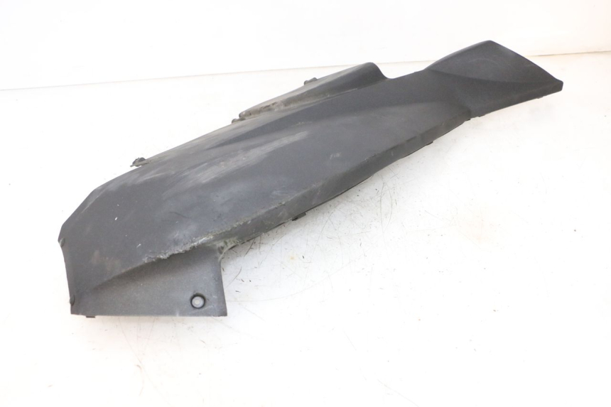 photo de SOTTOPEDANA PEUGEOT SATELIS 125 (2013 - 2018) - Focus sulla struttura