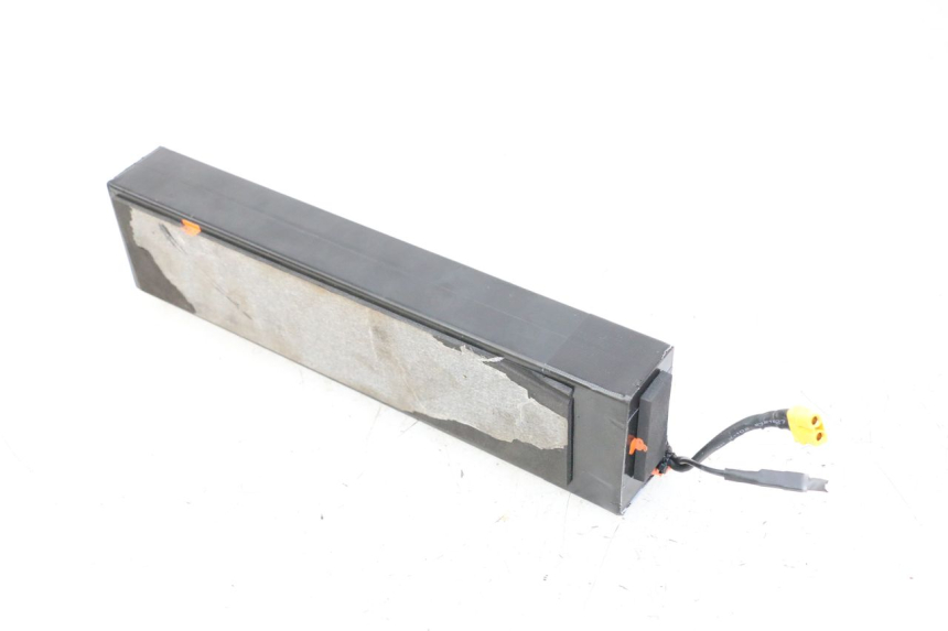 photo de BATTERIA URBANGLIDE 100XS 1
