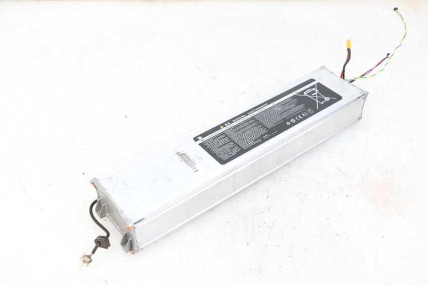 photo de BATTERIA XIAOMI MI PRO 2 1