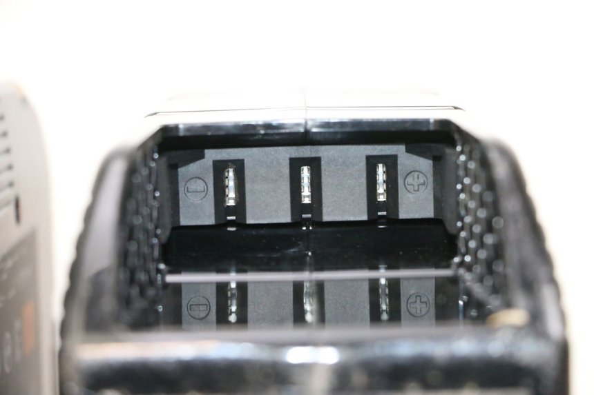 photo de BATTERIA YAMAHA NEO'S CORE 1 (2022 - 2026) - Altra angolazione