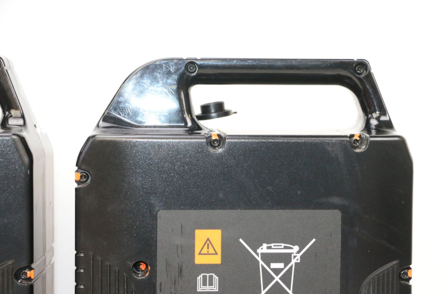 photo de BATTERIA YAMAHA NEO'S CORE 1 (2022 - 2026) - Ricambio usato controllato