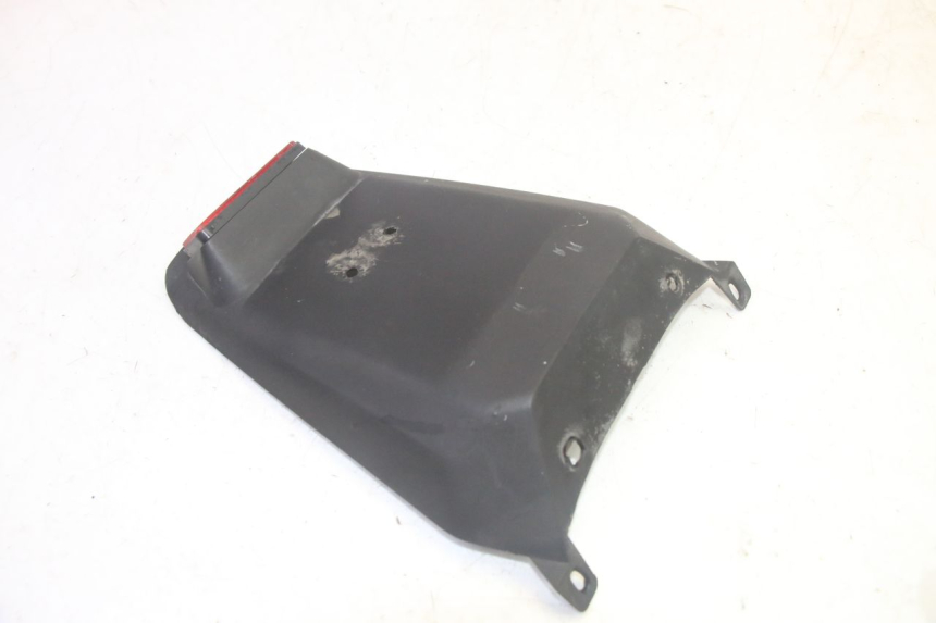 photo de PARAFANGO POSTERIORE MBK BOOSTER SPIRIT 50 (2004 - 2017) - Primo piano tecnico