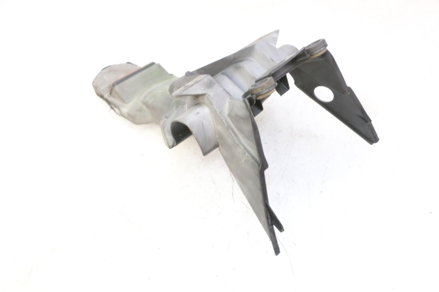 photo de PARAFANGO POSTERIORE HONDA CBF 125 (2009 - 2015)