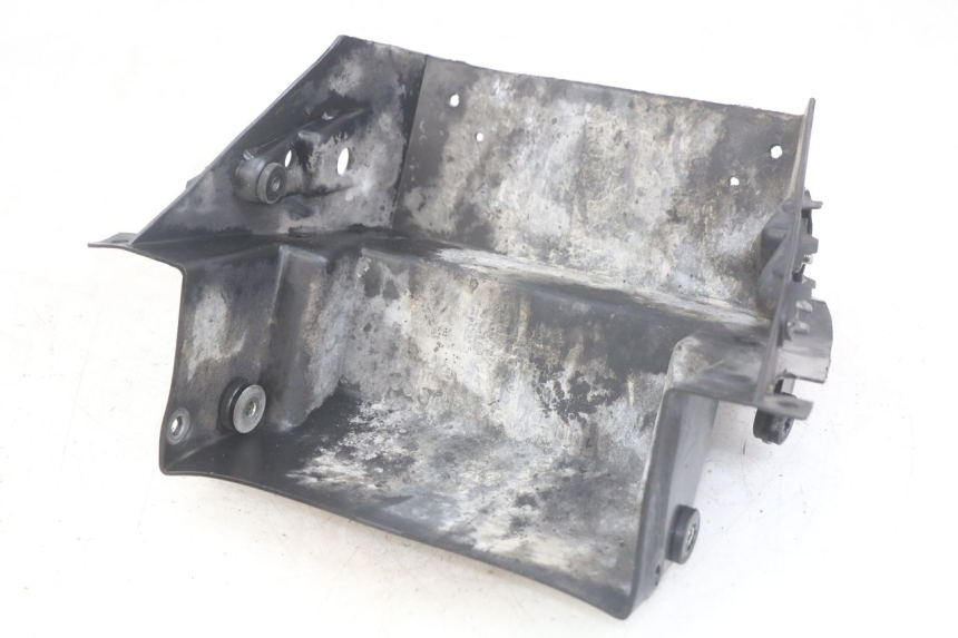 photo de PARAFANGO POSTERIORE HONDA CBR F SC25 1000 (1989 - 1992)