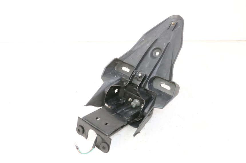 photo de PARAFANGO POSTERIORE STAHO FH 50 (2018 - 2019)