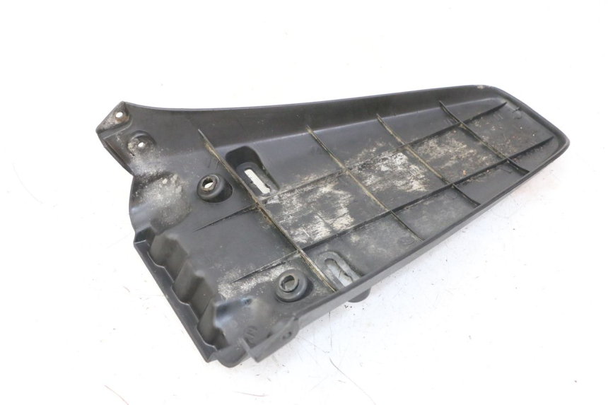 photo de PARAFANGO POSTERIORE SYM FIDDLE 125 (2008 - 2010)