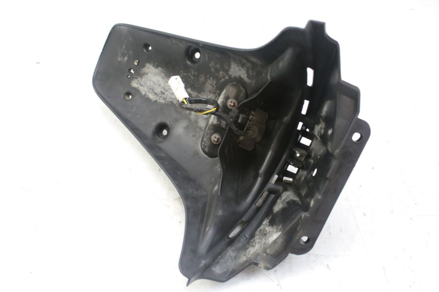 photo de PARAFANGO POSTERIORE PIAGGIO FLY 4T 50 (2013 - 2017)