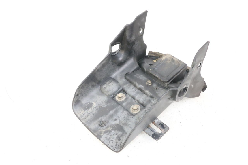 photo de PARAFANGO POSTERIORE SUZUKI GZ MARAUDER 125 (1998 - 2004)