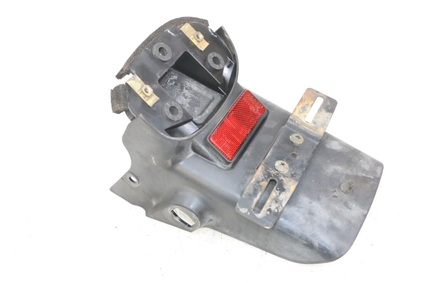 photo de PARAFANGO POSTERIORE SUZUKI GZ MARAUDER 125 (1998 - 2004)