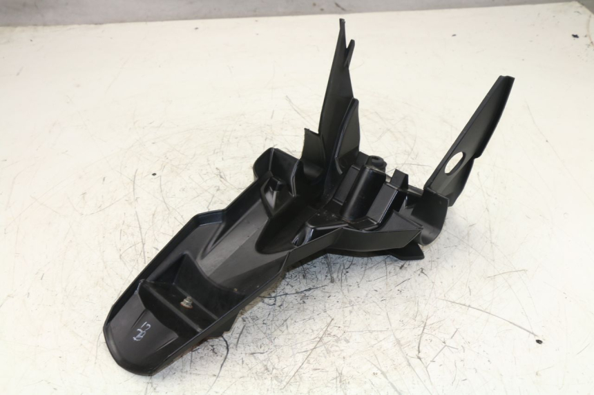 photo de PARAFANGO POSTERIORE HONDA CBF 125 (2009 - 2015)