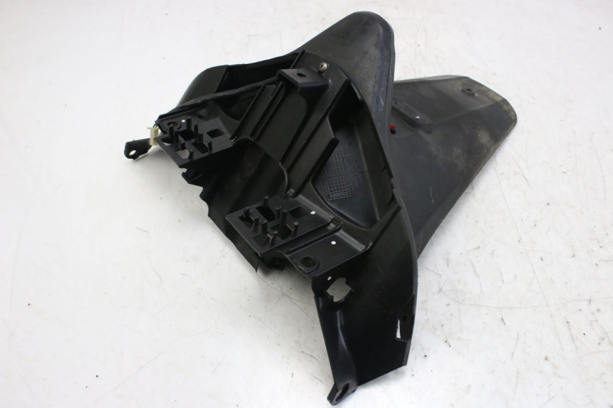photo de PARAFANGO POSTERIORE HONDA FES S-WING SWING ABS 125 (2007 - 2015)