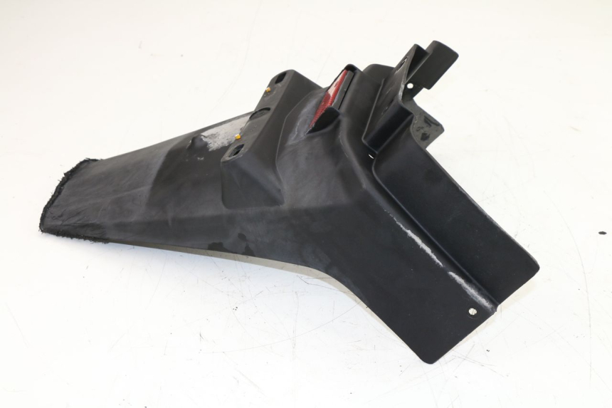 photo de PARAFANGO POSTERIORE HONDA SCV LEAD 100 (2003 - 2007)