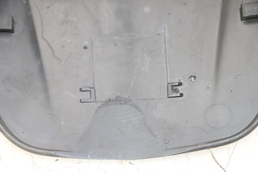 photo de PARAFANGO POSTERIORE PEUGEOT JET FORCE CARBU 50 (2003 - 2016)