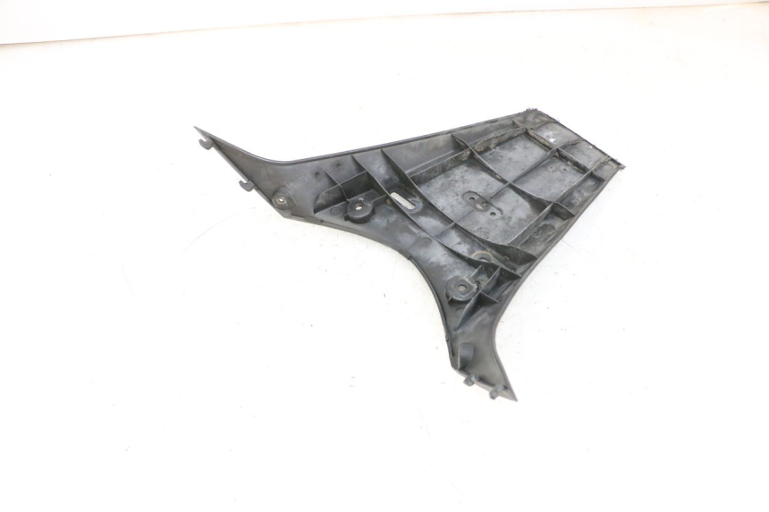 photo de PARAFANGO POSTERIORE KYMCO LIKE 125 (2009 - 2016) - Altra angolazione