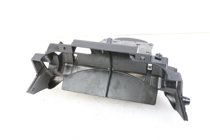 photo de PARAFANGO POSTERIORE PIAGGIO MP3 500 (2014 - 2016)