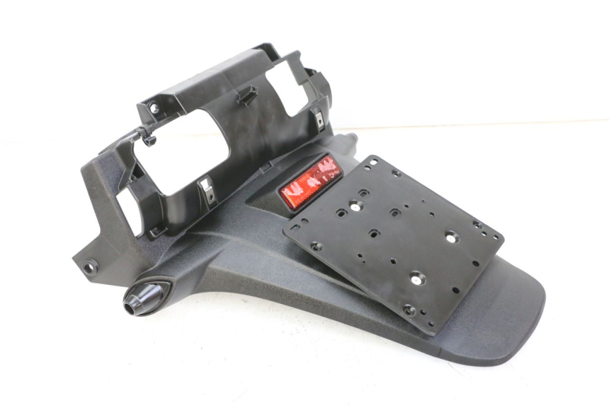 photo de PARAFANGO POSTERIORE PIAGGIO MP3 500 (2014 - 2016)