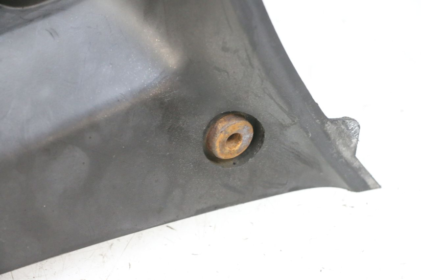 photo de Parafango posteriore YAMAHA NEOS NEO'S 4T 50 (2008 - 2016) - Zoom sullo stato d'uso