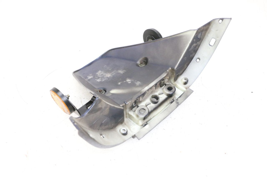 photo de PARAFANGO POSTERIORE JM MOTORS OLDIES GT 4T 50 (2018 - 2025) - Altra angolazione