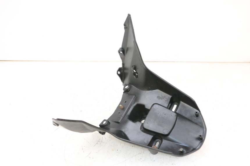 photo de PARAFANGO POSTERIORE SYM ORBIT 2 50 (2008 - 2014) - Altra angolazione