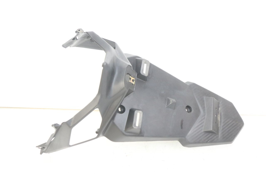 photo de PARAFANGO POSTERIORE SYM ORBIT III 3 4T 50 (2021 - 2025) - Altra angolazione