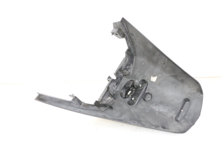 photo de PARAFANGO POSTERIORE PEUGEOT SATELIS 125 (2013 - 2018)