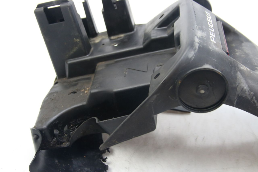 photo de PARAFANGO POSTERIORE PEUGEOT ZENITH 50 (1994 - 1999)