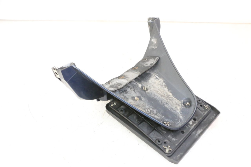 photo de PARAFANGO POSTERIORE PIAGGIO VESPA LX 150 (2005 - 2013)
