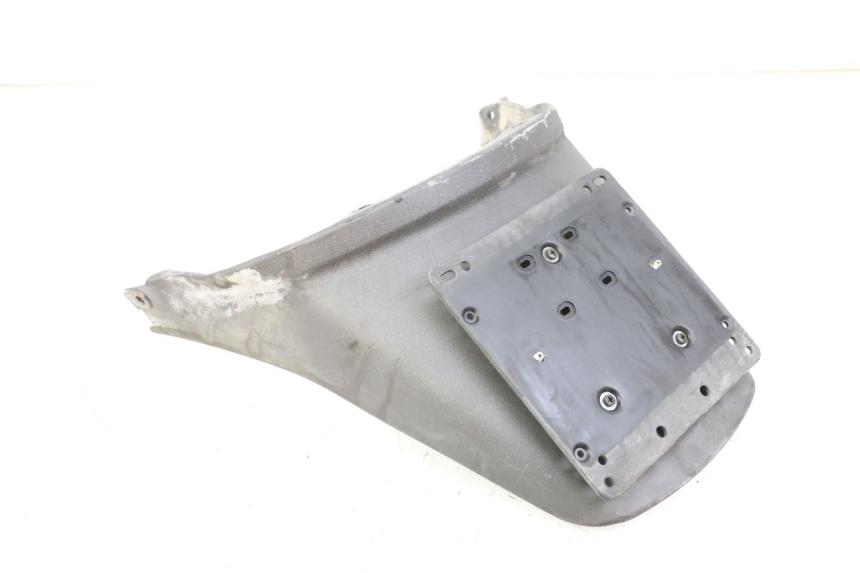 photo de PARAFANGO POSTERIORE PIAGGIO X8 125 (2004 - 2007)