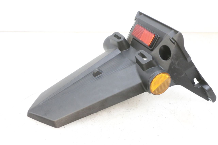 photo de PARAFANGO POSTERIORE JM MOTORS SANTANA EVO 50 (2024 - 2026) - Primo piano tecnico