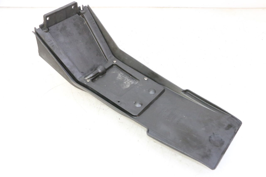 photo de PARAFANGO POSTERIORE APRILIA SR R 2T LC 50 (2018 - 2021)