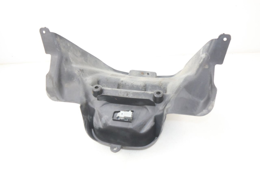photo de Parafango posteriore SUZUKI BURGMAN 650 (2002 - 2004)