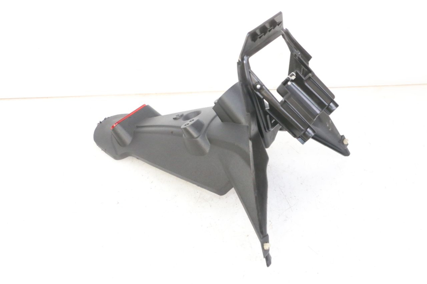 photo de PARAFANGO POSTERIORE APRILIA SXR 50 (2021 - 2023)