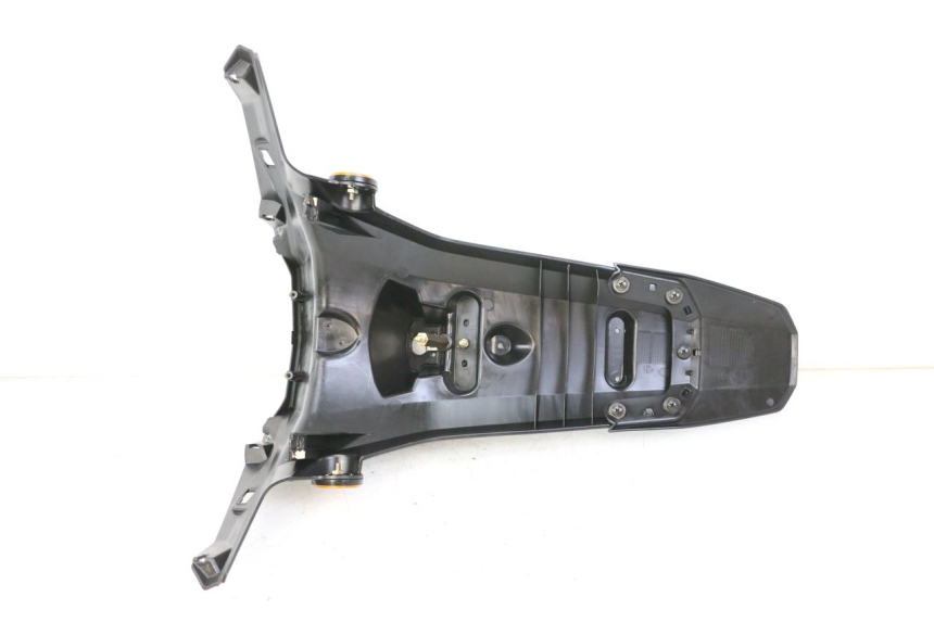 photo de PARAFANGO POSTERIORE PEUGEOT TWEET 4T 50 (2023 - 2025) - Dettaglio del componente