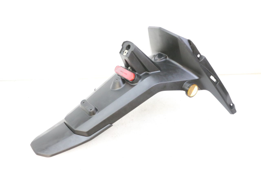 photo de PARAFANGO POSTERIORE PEUGEOT TWEET 4T 50 (2023 - 2025) - Primo piano tecnico