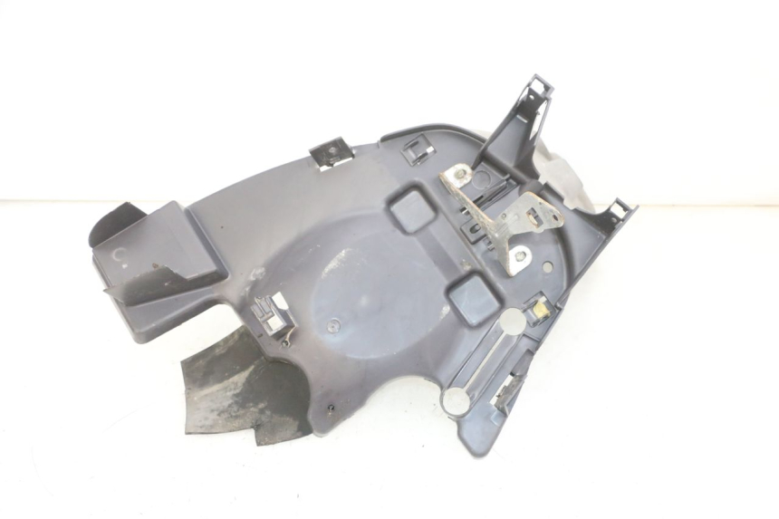 photo de PARAFANGO POSTERIORE PEUGEOT VIVACITY 100 (1999 - 2008) - Altra vista dell'articolo