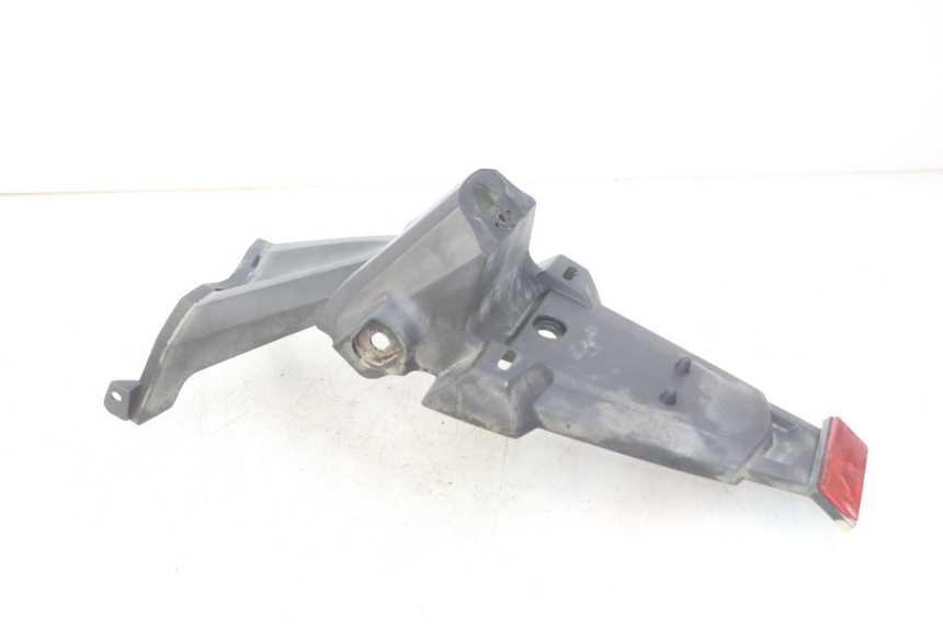 photo de PARAFANGO POSTERIORE SYM WOLF SB 125 (2011 - 2018)