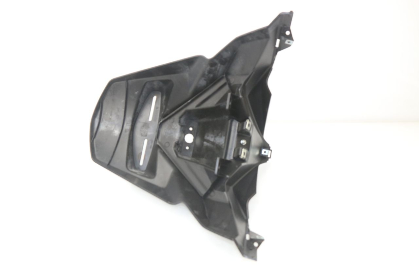 photo de PARAFANGO POSTERIORE YAMAHA XMAX X-MAX ABS 125 (2014 - 2016) - Zoom sullo stato d'uso