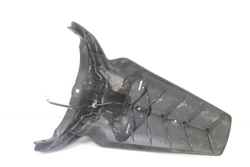 photo de PARAFANGO POSTERIORE YAMAHA X-MAX XMAX 125 (2010 - 2014)