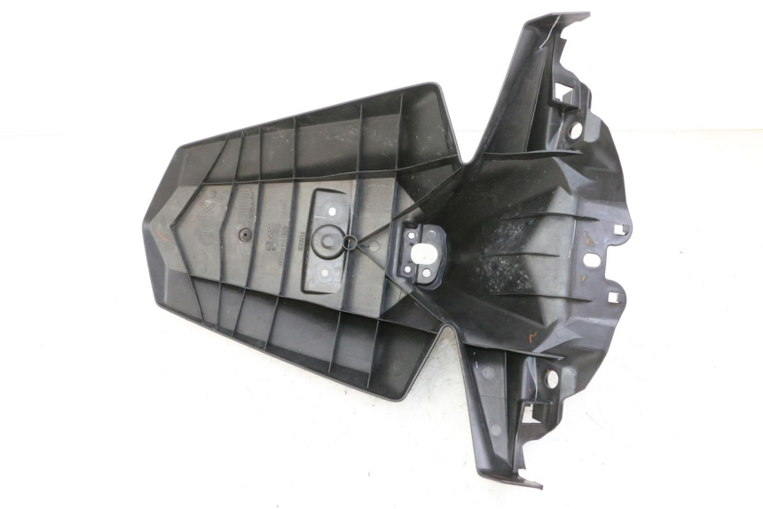 photo de PARAFANGO POSTERIORE YAMAHA XMAX X-MAX 125 (2021 - 2025)