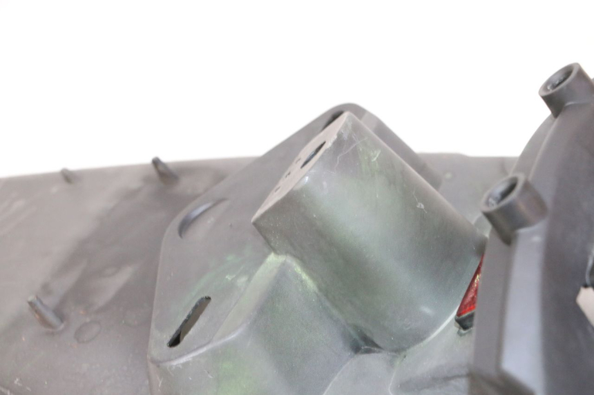 photo de PARAFANGO POSTERIORE YAMAHA X-MAX XMAX 250 (2006 - 2009)