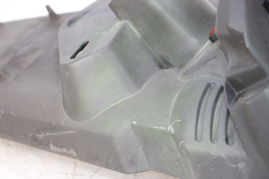 photo de PARAFANGO POSTERIORE YAMAHA X-MAX XMAX 250 (2006 - 2009)