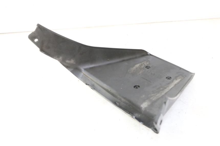 photo de PARAFANGO POSTERIORE PIAGGIO XEVO - X EVO 125 (2007 - 2016)