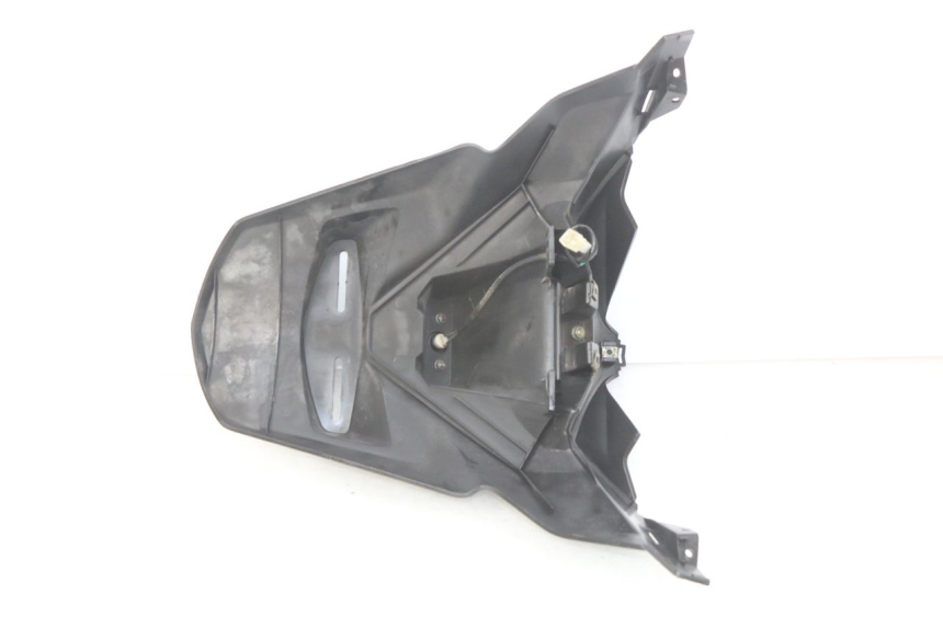 photo de PARAFANGO POSTERIORE YAMASAKI YM T 125 (2015 - 2020)