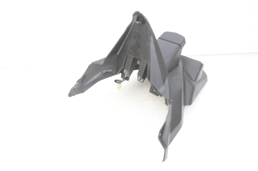 photo de PARAFANGO POSTERIORE YAMASAKI YM T 125 (2015 - 2020)